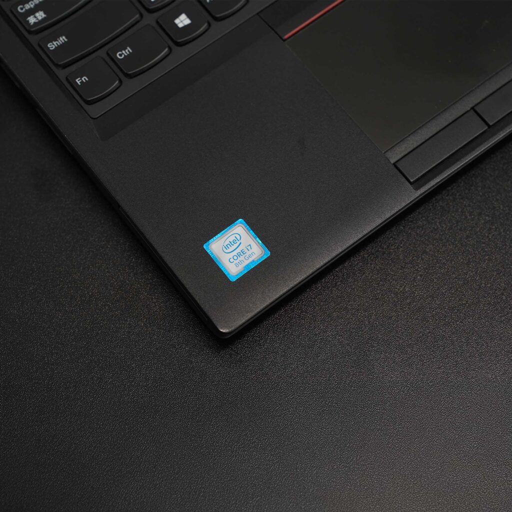 โน๊ตบุ๊ค Lenovo ThinkPad P52 มือสอง