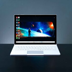 Microsoft Surface Book 2 | 13.5
