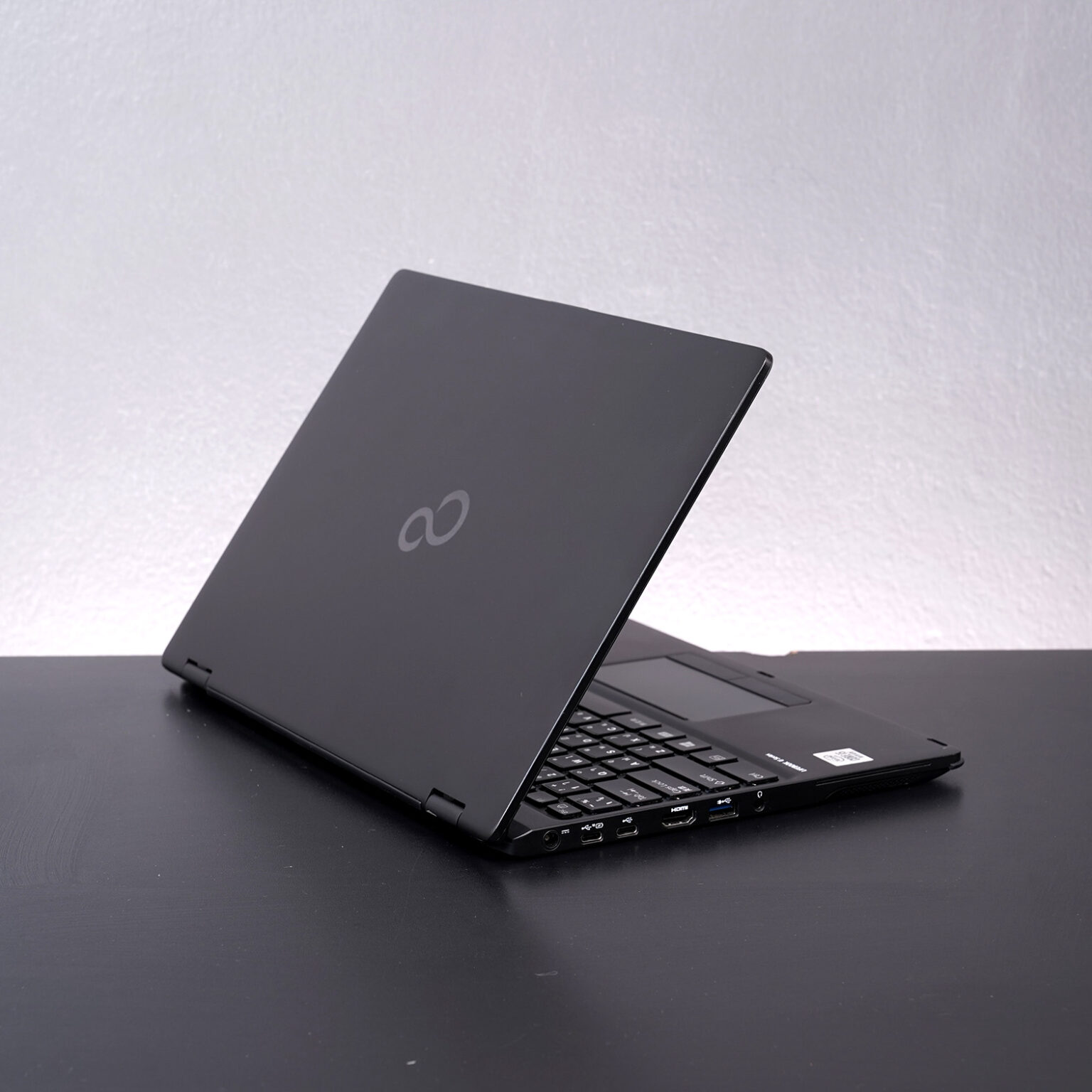 โน๊ตบุ๊ค Fujitsu Lifebook U9310 มือสอง